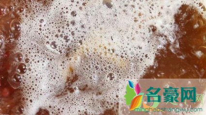 红豆泡了一晚有泡沫还能吃吗2