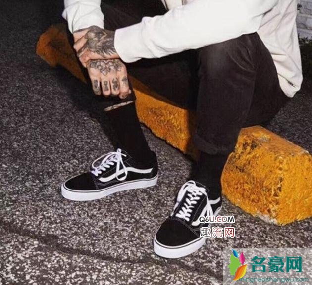 vans低帮怎么配袜子 vans低帮简单时尚搭配袜子方法推荐