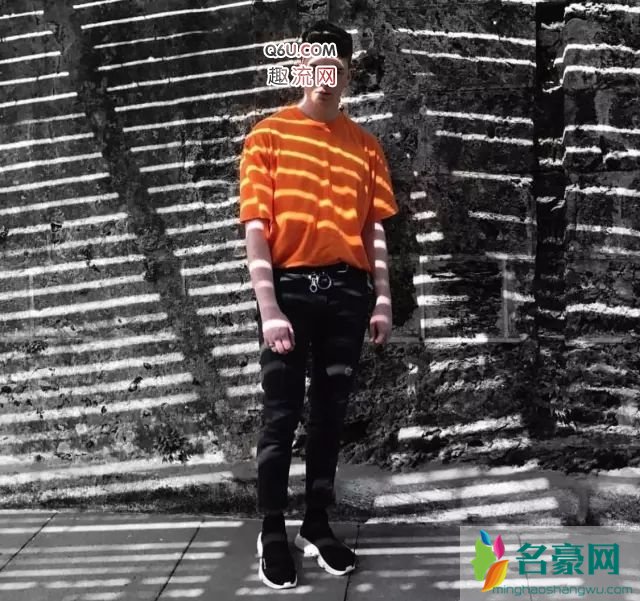 怎么把T恤穿好看 夏天T恤穿搭方法