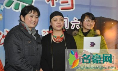 韩美林的女儿韩草是谁简介 韩美林儿子怎么生的
