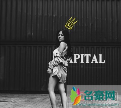 大胸女万妮达不带胸罩福利照什么梗 万妮达男朋友是谁很享福