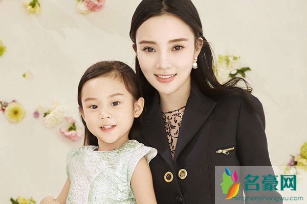 李小璐怀二胎快生了吗 要是真出轨了这个妈妈当的就太不称职了