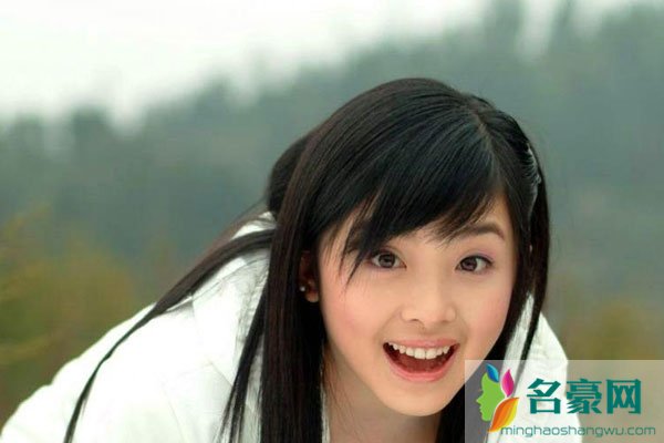 张含韵被潜规则原因曝光 旧闻说她读书时就很坏还扮可爱