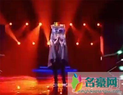 大鹏第一滴泪参加蒙面歌王第几期 蒙面歌王为大鹏合音的是哪个女孩是谁