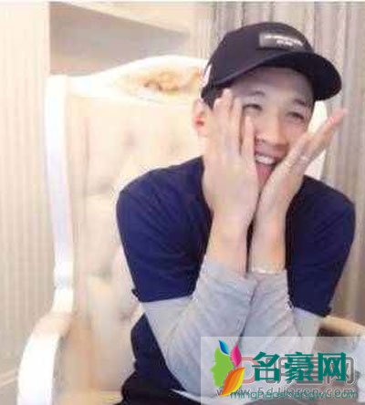 天佑签约yy多少年/多少钱 天佑签约yy了还可以玩快手吗?