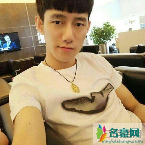 315姐为什么离开阿哲 yy315给阿哲刷的最多一次