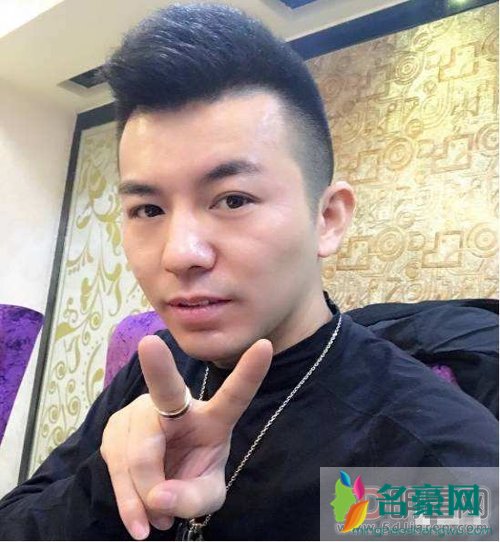 利哥欠赵本山25亿真假 赵本山为什么要损利哥