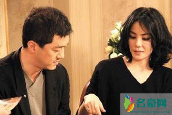 王菲回应张柏芝七个字 王菲太自私为个人而活不为女儿树立形象?