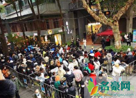 茶颜悦色排队朋友圈文案怎么发3