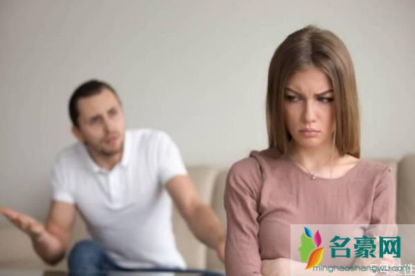 男人道歉说明在乎吗 这4种表现说明他已经爱你到骨子了