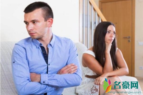 一吵架就不说话的男人原因 男人准备放弃你的表现