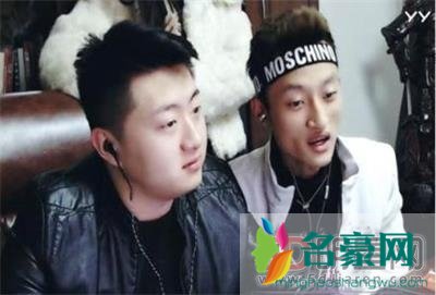 崔阿扎和小洲关系 小洲和阿扎连麦视频简介