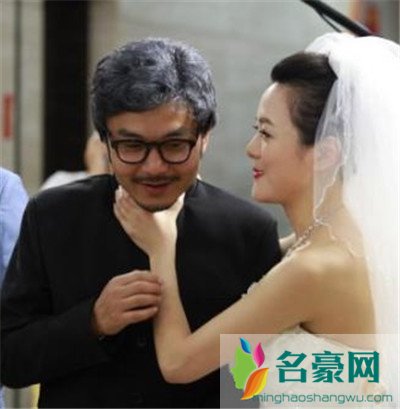 汪涵老婆怒扇何炅真相 这么精明的两口子还被骗
