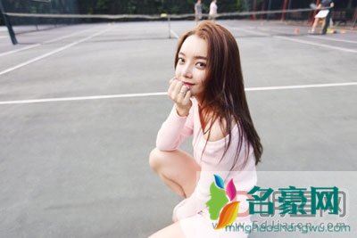 崔阿扎幕后男友是谁 崔阿扎声音怎么这么粗