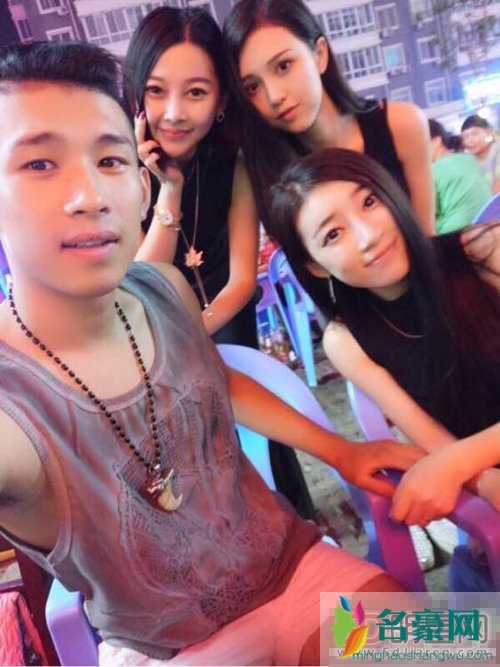 YY东北妞妞月收入多少 东北妞妞有财团吗