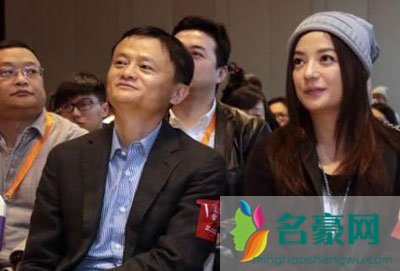 天涯深扒可怕的赵薇 做演员还是很不错的只可惜入了股市