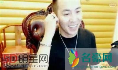 yy舞帝胖胖楼兰退网及个人资料 舞帝胖胖全身照片曝光