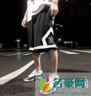 AJ可以健身的时候穿吗 去健身穿AJ会被别人说吗