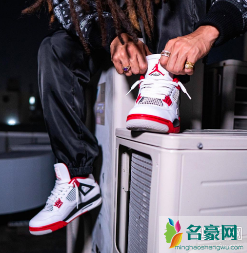 AJ4白红上脚美图赏析 AJ4白红怎么搭配好看