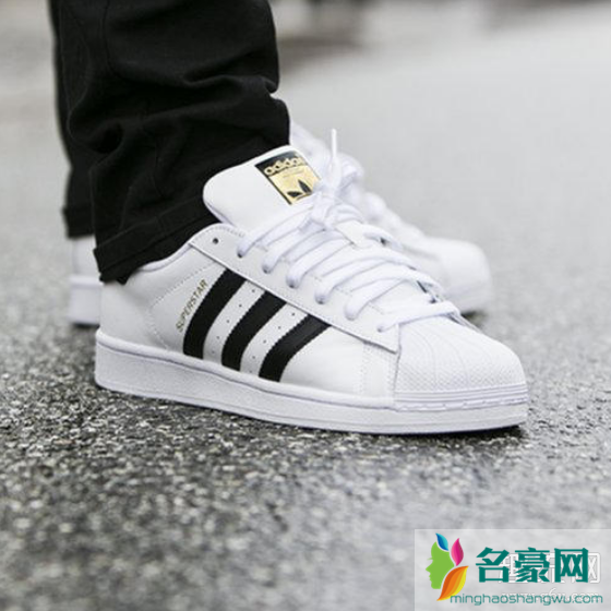 阿迪达斯Superstar是什么意思 阿迪达斯Superstar金标是什么鞋