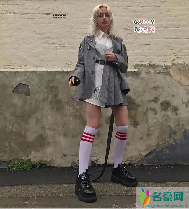 夏天穿什么袜子好看 夏天穿短袜还是长袜好