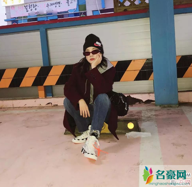 Sneaker Girl指什么 国外知名Sneaker Girl推荐