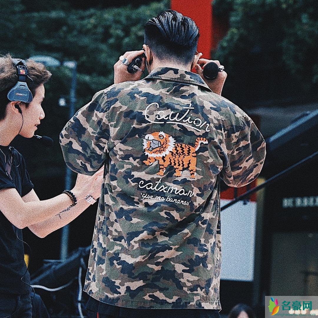 周柏豪穿衣搭配解析 周柏豪Pakho同款衣服配饰一览