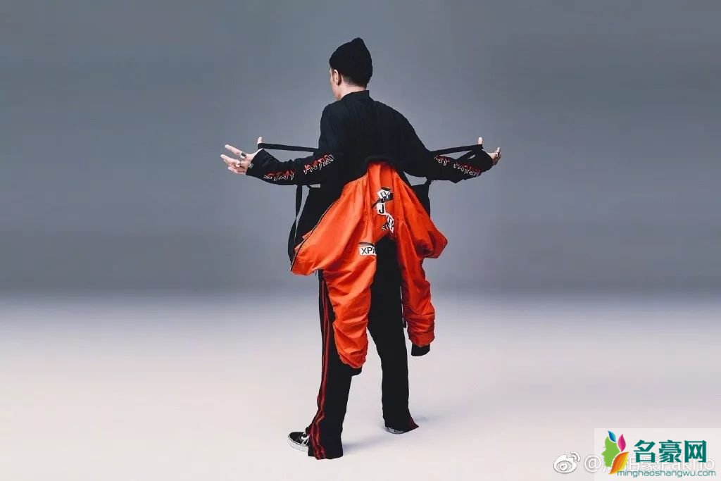 周柏豪穿衣搭配解析 周柏豪Pakho同款衣服配饰一览