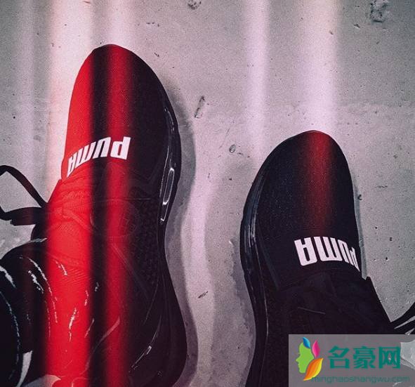周柏豪穿衣搭配解析 周柏豪Pakho同款衣服配饰一览