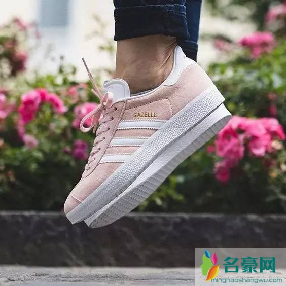 好看不贵的运动鞋有哪些 潮流感十足的高性价比鞋款