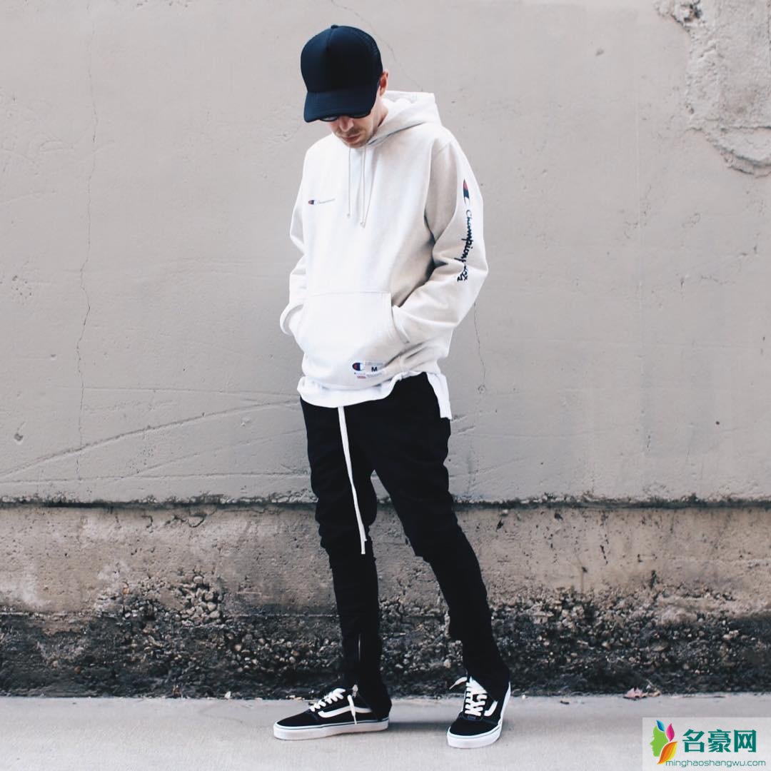 NIKE Flyknit Trainer怎么搭配 Flyknit Trainer完整搭配攻略