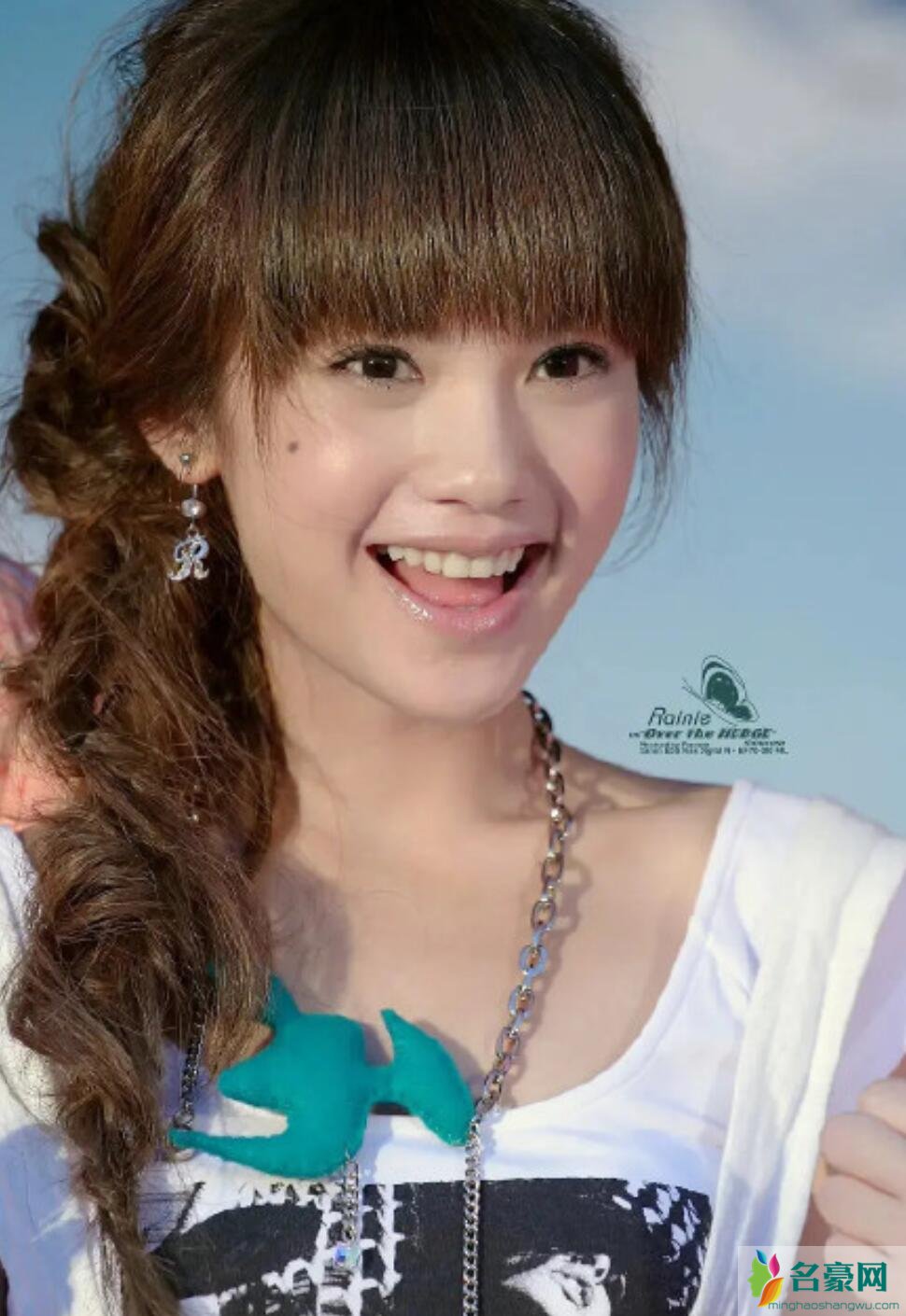 杨丞琳发型