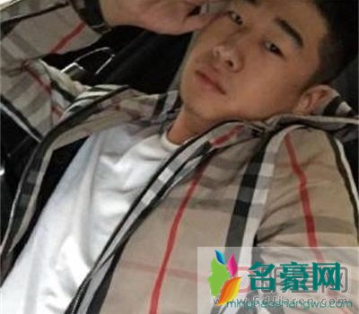 kk哥打高迪视频照片 mc高迪下跪kk哥