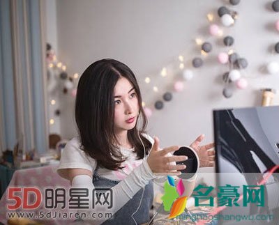yy直播哄人睡觉掏耳朵什么梗 哄人睡觉的主播有哪些