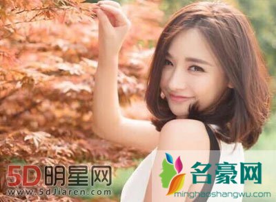 韩懿莹miss直播凸点事件  电竞一姐miss胸大图片