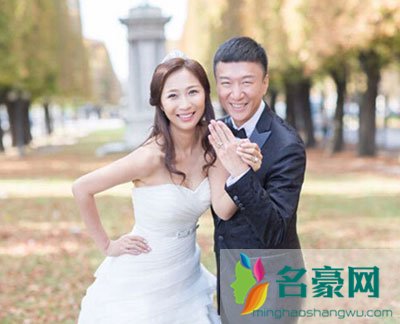 孙红雷第一任妻子是谁 孙红雷出了名之后立刻就毫不留情的把那个可怜的老女人甩了
