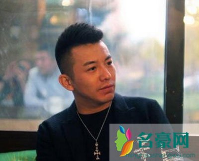 yy天佑和老利连麦对骂 利哥和天佑谁厉害谁有实力