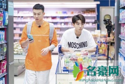 白举纲个人资料身高简介 觉得白举刚挺好的人勤快