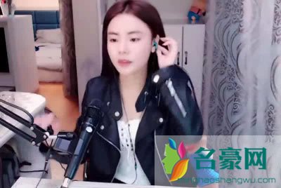 u哈为什么是舞帝小公主 小u哈生日全是舞帝榜