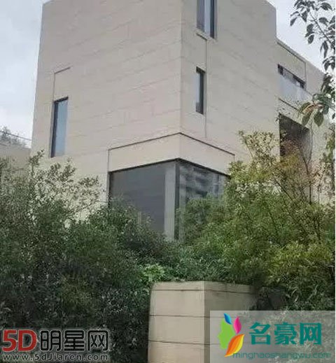 范冰冰背后的贵人 真有钱,北京40几套房产普通人奋斗一生买一套都是梦