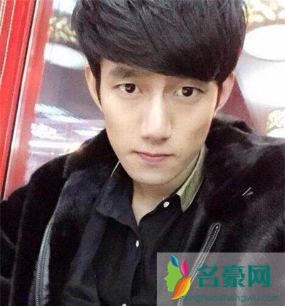 阿哲为什么被冻结了 阿哲退网怎么回事