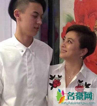 李玲玉老公是六小龄童? 看到她嫁给外国鬼子瞬间怎么就那么讨厌她