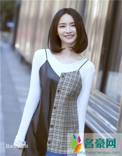 电竞主播miss主播签约1亿真假 miss主播年收入身价多少