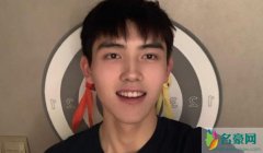 陈飞宇最胖时225斤 曾被同学排斥而产生自卑念头