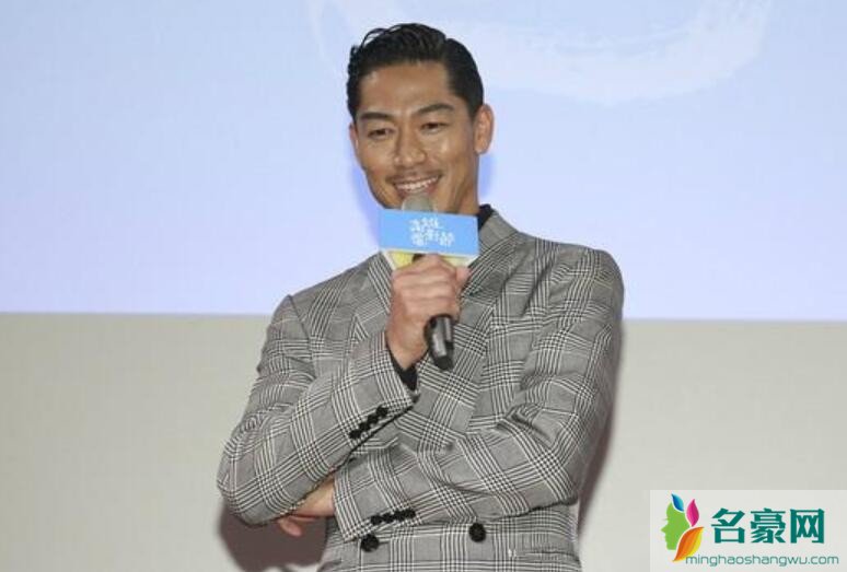 AKIRA近照