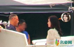 秦岚和导演疑起争执 导演拿着剧本挥手气愤走人