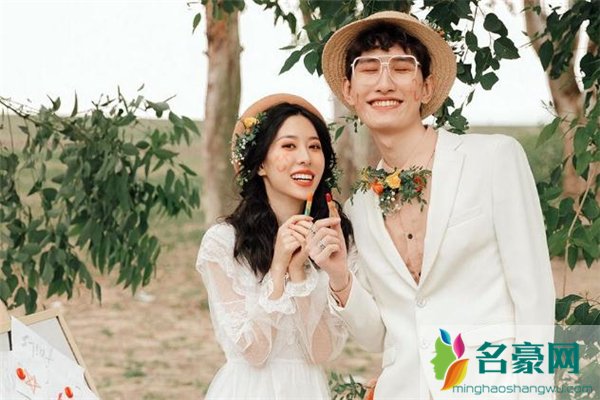 老婆在外面有喜欢的人怎么挽回 老婆对我没感情了还能挽回吗