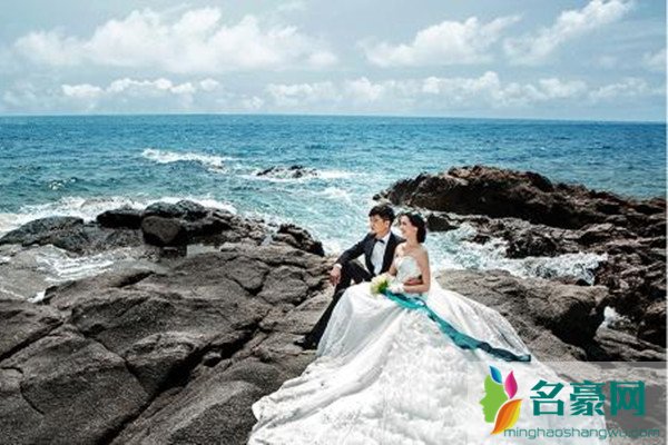前男友结婚要去参加婚礼吗 前男友结婚该去他的婚礼