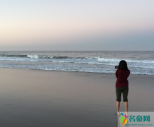 去海边拍照需要什么软件 海边拍照摆姿势技巧分享