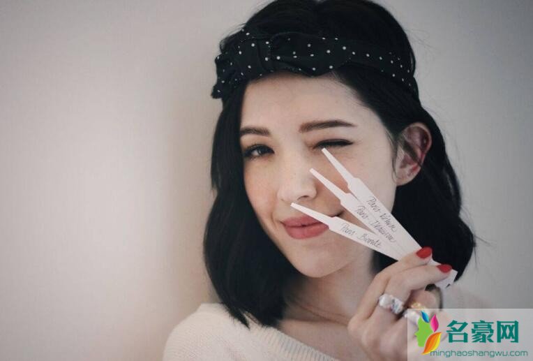 许玮甯近照
